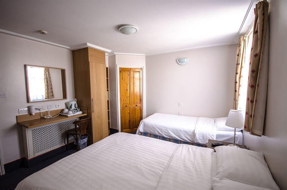 Adria Hotel Лондон Екстериор снимка