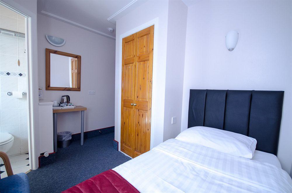 Adria Hotel Лондон Екстериор снимка