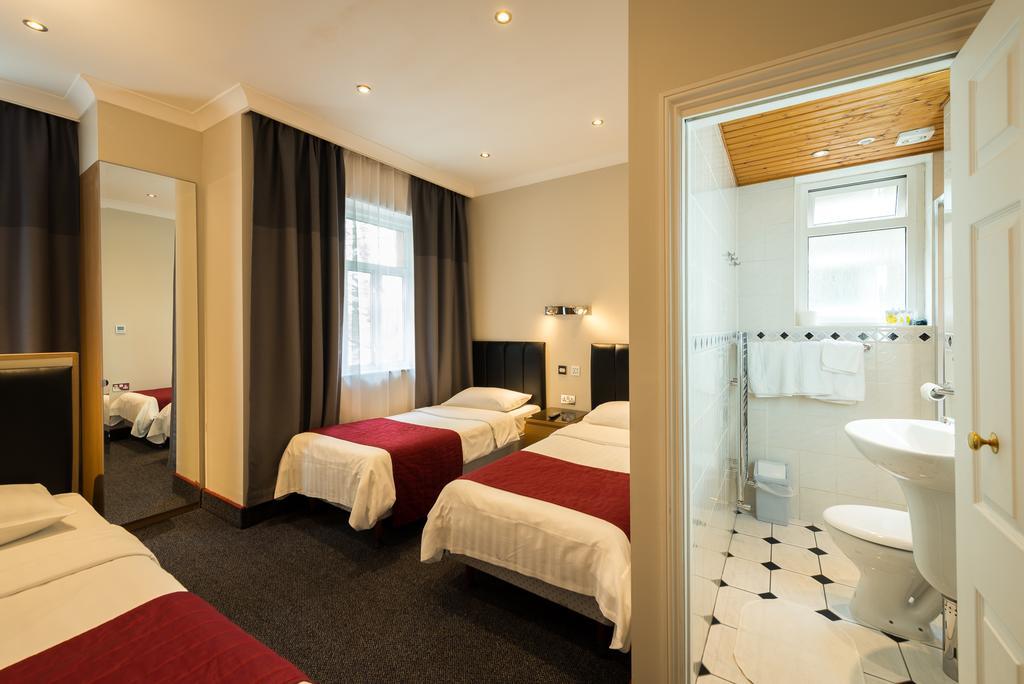 Adria Hotel Лондон Екстериор снимка