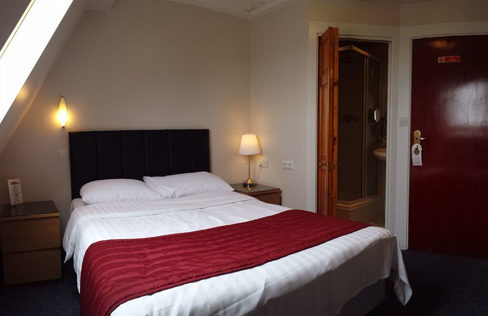 Adria Hotel Лондон Екстериор снимка