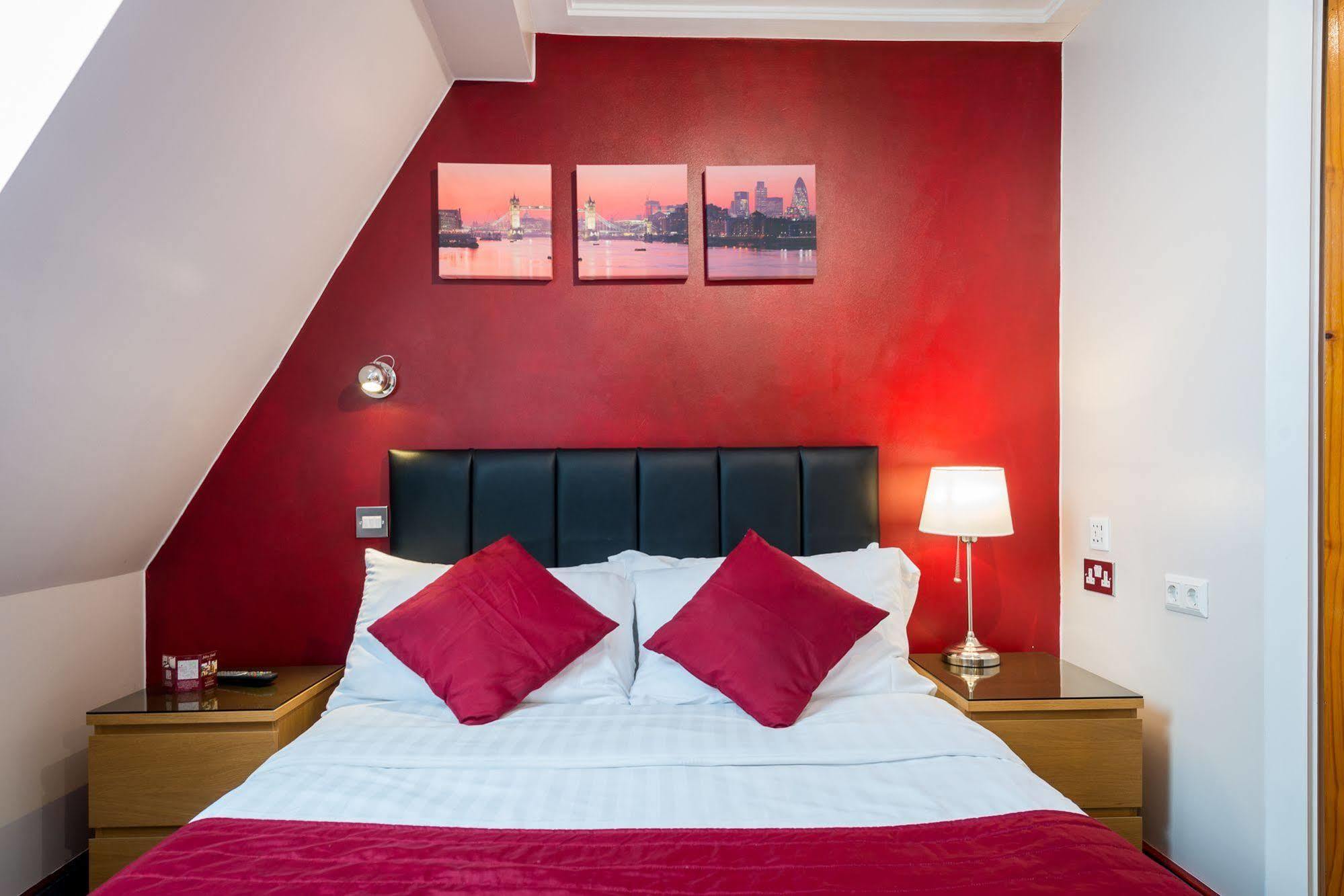 Adria Hotel Лондон Екстериор снимка